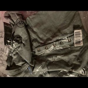 Long sleeve cropped shirts from forever 21